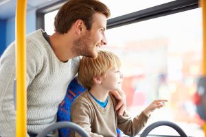 avantages-voyage-bus-famille